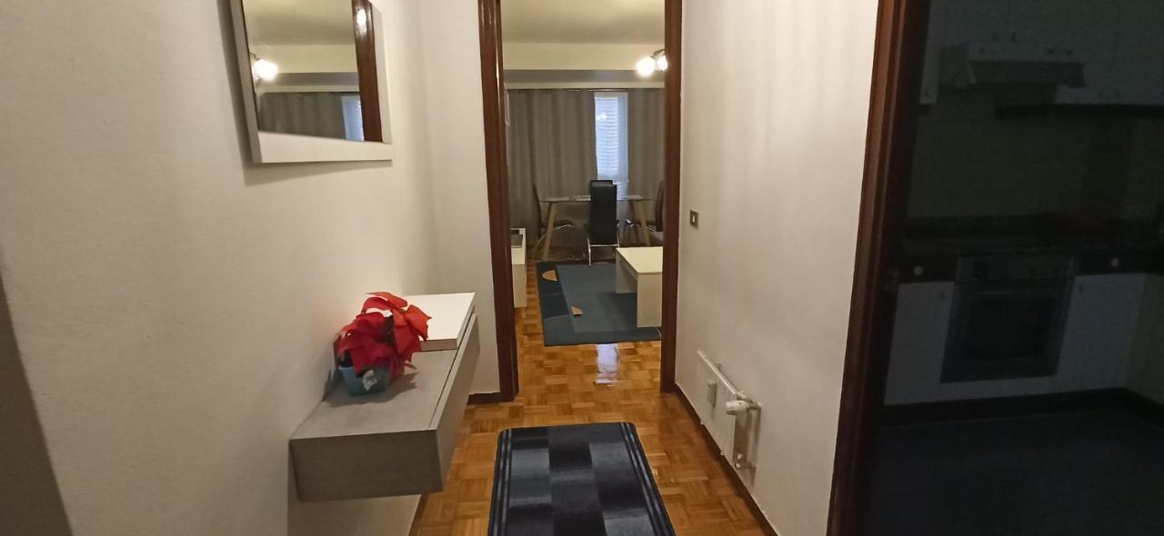 Piso Eugenio Fadrique Vigo Apartment ภายนอก รูปภาพ